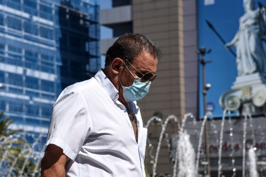 Η «αρνητική διαλεκτική» του Αντόρνο στην (κυβερνητική) πράξη