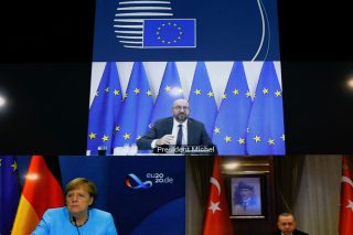 Αναβολή συνόδου και διερευνητικών επαφών