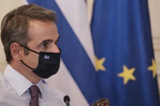 Η κυβέρνηση ετοιμάζεται να εμπλακεί σε νέο «κυνήγι» εξοπλισμών