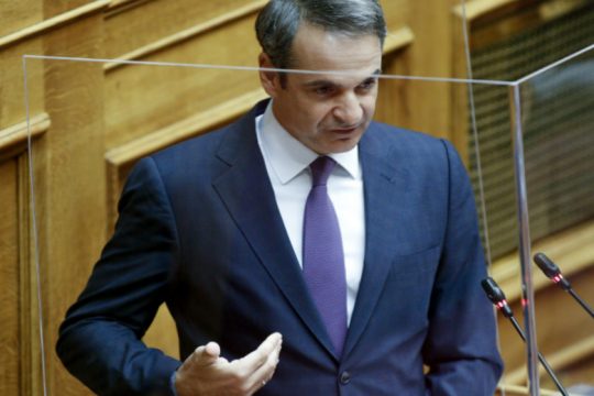 Ανύπαρκτο κράτος μεσούσης της πανδημίας
