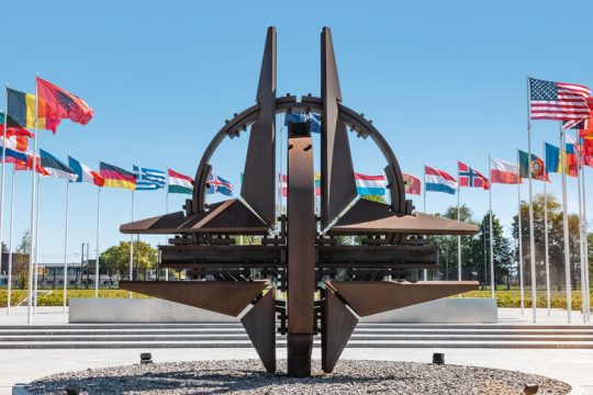 Διαφορετικές εκδοχές από Αθήνα και Άγκυρα για τη συζήτηση στο ΝΑΤΟ