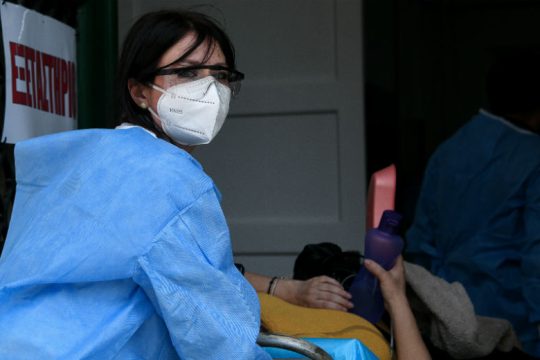 Σπεύδουν να προσθέσουν ΜΕΘ υπό τον φόβο εξάπλωσης της πανδημίας