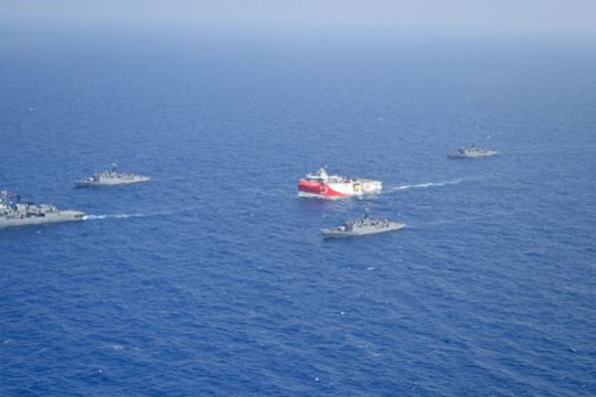 Ανεβάζει την ένταση η Τουρκία
