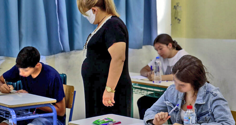 Οι εκπαιδευτικοί και οι διευθυντές των σχολείων δεν είναι «τιραμόλα»