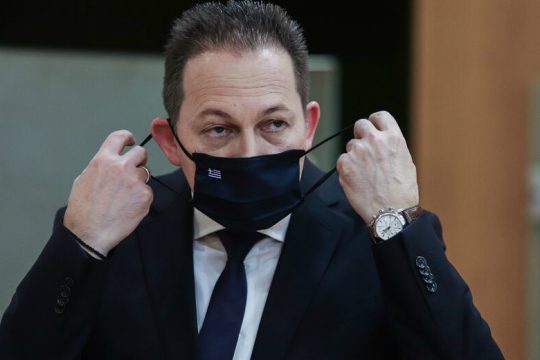 «Ναι μεν αλλά» από Πέτσα για την γραπτή συμφωνία στο Βερολίνο