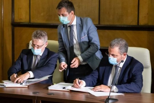 Σιδηροδρομικό έργο προϋπολογισμού 573 εκατ. ευρώ υπέγραψε η ΑΚΤΩΡ στη Ρουμανία