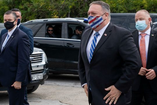 Στη Σούδα ο Πομπέο λίγο πριν τη σύνοδο κορυφής