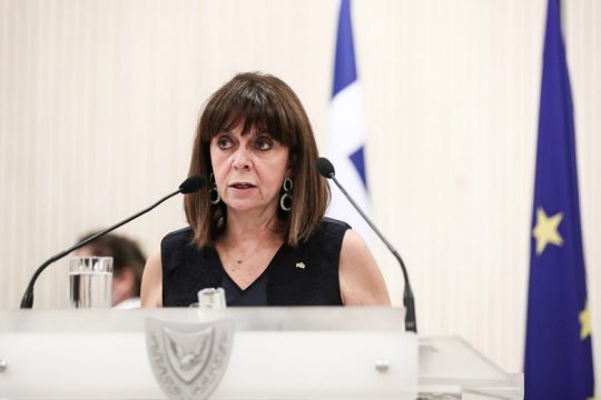 Σακελλαροπούλου: Δεν θα υποκύψουμε σε απειλές και εκφοβισμούς
