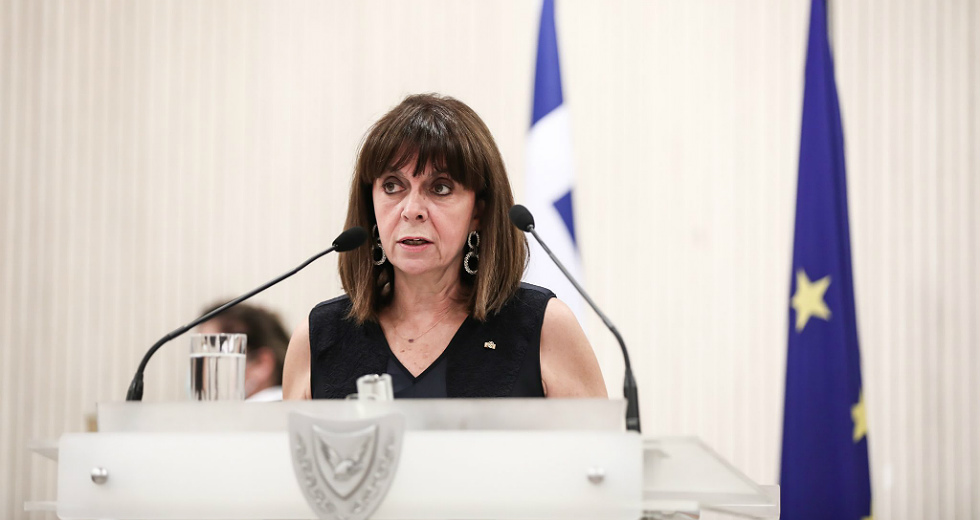 Σακελλαροπούλου: Δεν θα υποκύψουμε σε απειλές και εκφοβισμούς