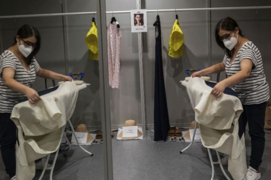 Διπλασιασμός θανάτων στην Ισπανία, ρεκόρ κρουσμάτων σε Τσεχία – Ουγγαρία