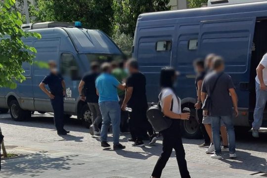Επεισόδια-Τυμπάκι: Τρεις καταδίκες, δημοτικός σύμβουλος μεταξύ των συλληφθέντων