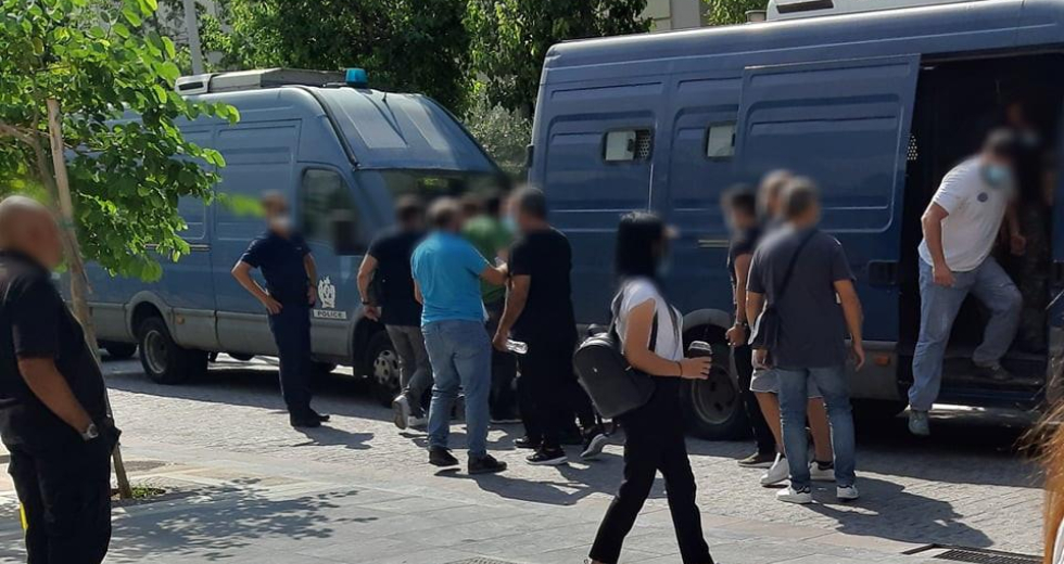 Επεισόδια-Τυμπάκι: Τρεις καταδίκες, δημοτικός σύμβουλος μεταξύ των συλληφθέντων