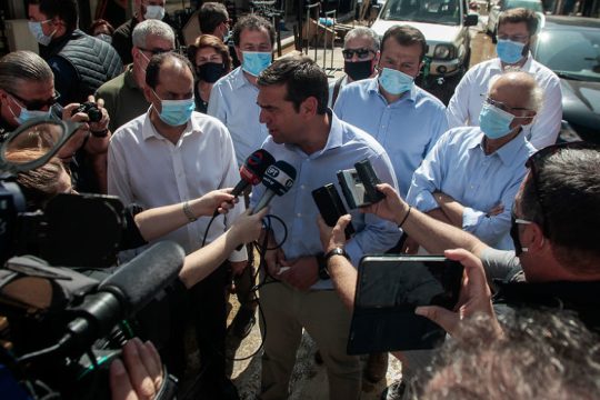 Τσίπρας: Μέτρα – ασπιρίνες από την κυβέρνηση απέναντι σε μια ολική καταστροφή