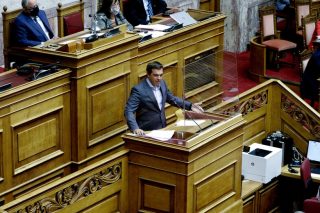 Συνέχεια στην αντιπαράθεση