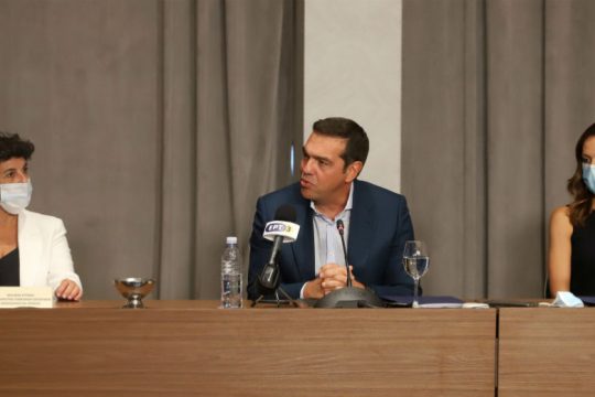 Αλ. Τσίπρας: «Επιβεβαιώθηκε ο φόβος μας για πρωτοφανή ύφεση»