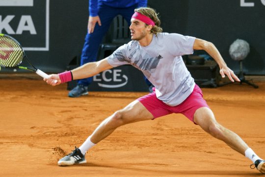 Τελικός για τον Τσιτσιπά στο European Open