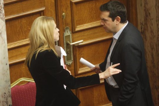Εσωκομματικές αντιδράσεις για τις δηλώσεις Τζάκρη