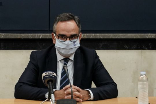 Παρατείνονται οι συμβάσεις για το επικουρικό προσωπικό στην υγεία