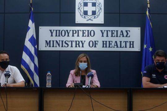 Παράταση μέτρων σε Αττική και άλλες περιοχές, τέλος σε Πάρο-Αντίπαρο