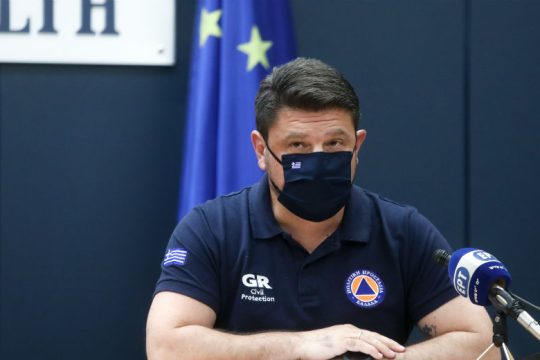 «Απουσία» στους μαθητές που δεν φορούν μάσκα