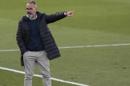 «Ο ιός δεν είναι η αιτία για όλα»