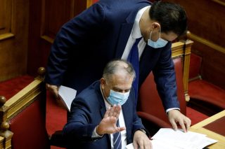 Σύγκρουση για τα πολιτικά δικαιώματα των χρυσαυγιτών