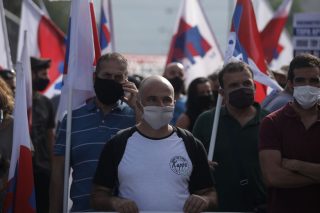 Τα κόμματα χαιρέτισαν τη δημοκρατική νίκη