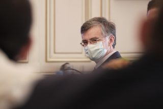 Ο… πολιτικός κύριος Τσιόδρας