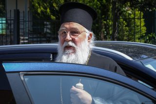 Διπλά αθώος ο μητροπολίτης Κέρκυρας