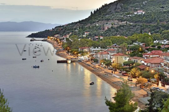 Θάλασσα και βουνό μαζί…