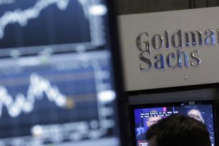 Αλλα 2,3 δισ. $ πρόστιμα σε Goldman Sachs