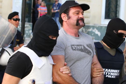 Λαγός… τη φτέρη έσειε