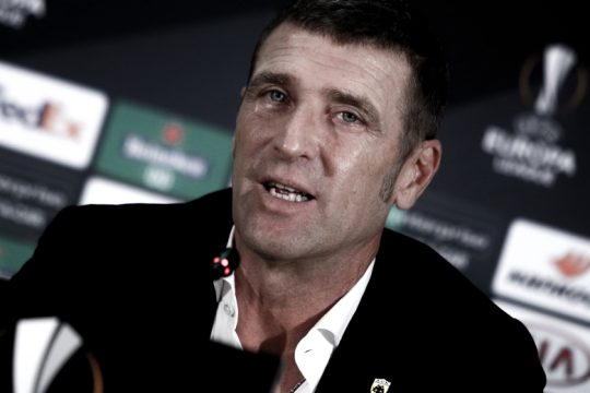 «Η μπάλα είναι στρογγυλή…»