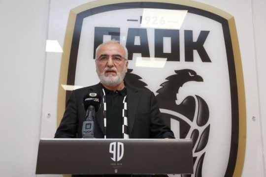 Σήκωσαν μανίκια
