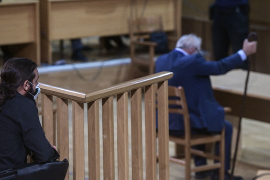Από τα νταηλίκια στα κλαψουρίσματα
