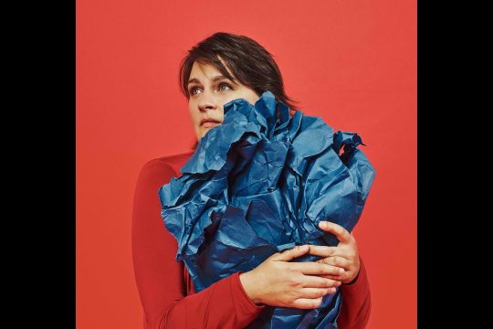 H Madeleine Peyroux προτρέπει τους Αμερικανούς να ψηφίσουν