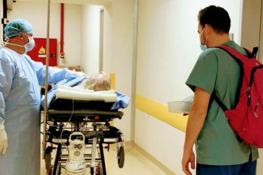 Θετική στον κορονοϊό γιατρός στο νοσοκομείο Κατερίνης
