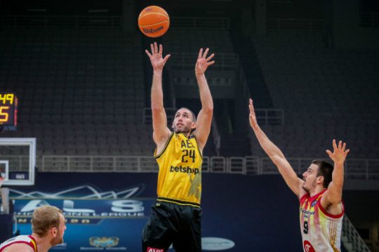 Με περίπατο στον τελικό του Champions League η ΑΕΚ