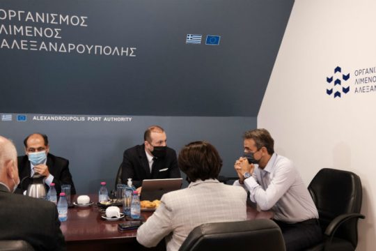 Στο λιμάνι της Αλεξανδρούπολης ο πρωθυπουργός μετά την εκδήλωση ενδιαφέροντος