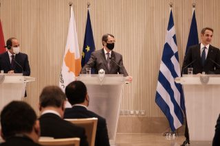 Καταδίκη εις τριπλούν