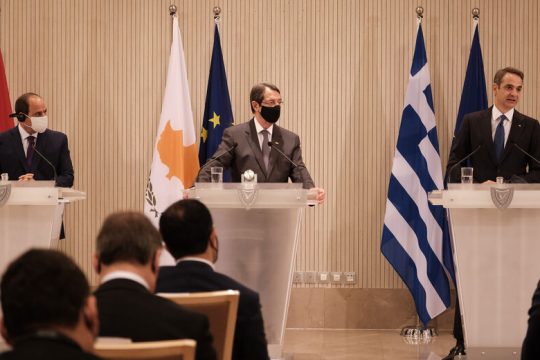 Καταδίκη εις τριπλούν