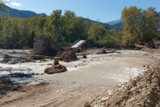 Μετρούν τις πληγές από τον «Ιανό» και περιμένουν…