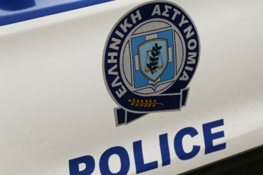 Επίθεση και ξυλοδαρμός νεαρής κοπέλας από ακροδεξιό της Λέσβου