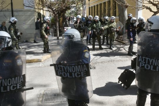 Η ιστορία επαναλαμβάνεται: 1965-2020