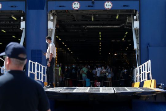 Blue Star Delos: Σε ξενοδοχείο καραντίνας οι 24 Γάλλοι μαθητές με τη συνοδό τους