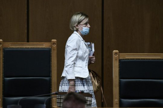 Αναστολή για όλους πλην Ρουπακιά ζήτησε η εισαγγελέας