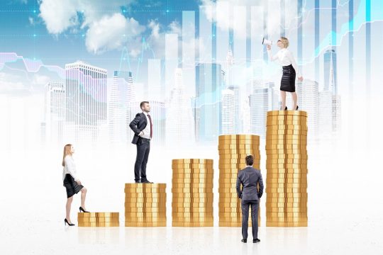 ΕΛΣΤΑΤ: Μείωση 11,8% του διαθέσιμου εισοδήματος των νοικοκυριών το β’ τρίμηνο