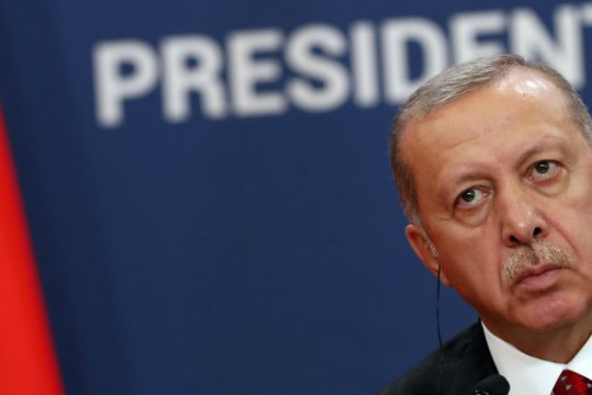 Ο Ερντογάν ρίχνει το γάντι στην Ευρώπη στο όνομα του Ισλάμ