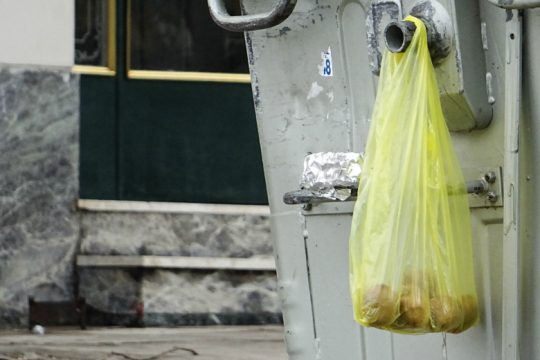 Θερίζουν φτώχεια και ανεργία στην ελληνική κοινωνία