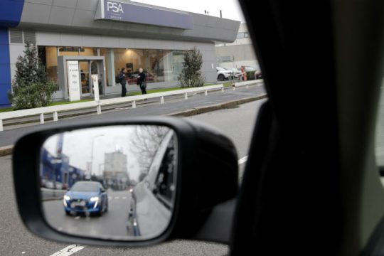 Προς έγκριση από την Ε.Ε. το deal Peugeot και Fiat Chrysler